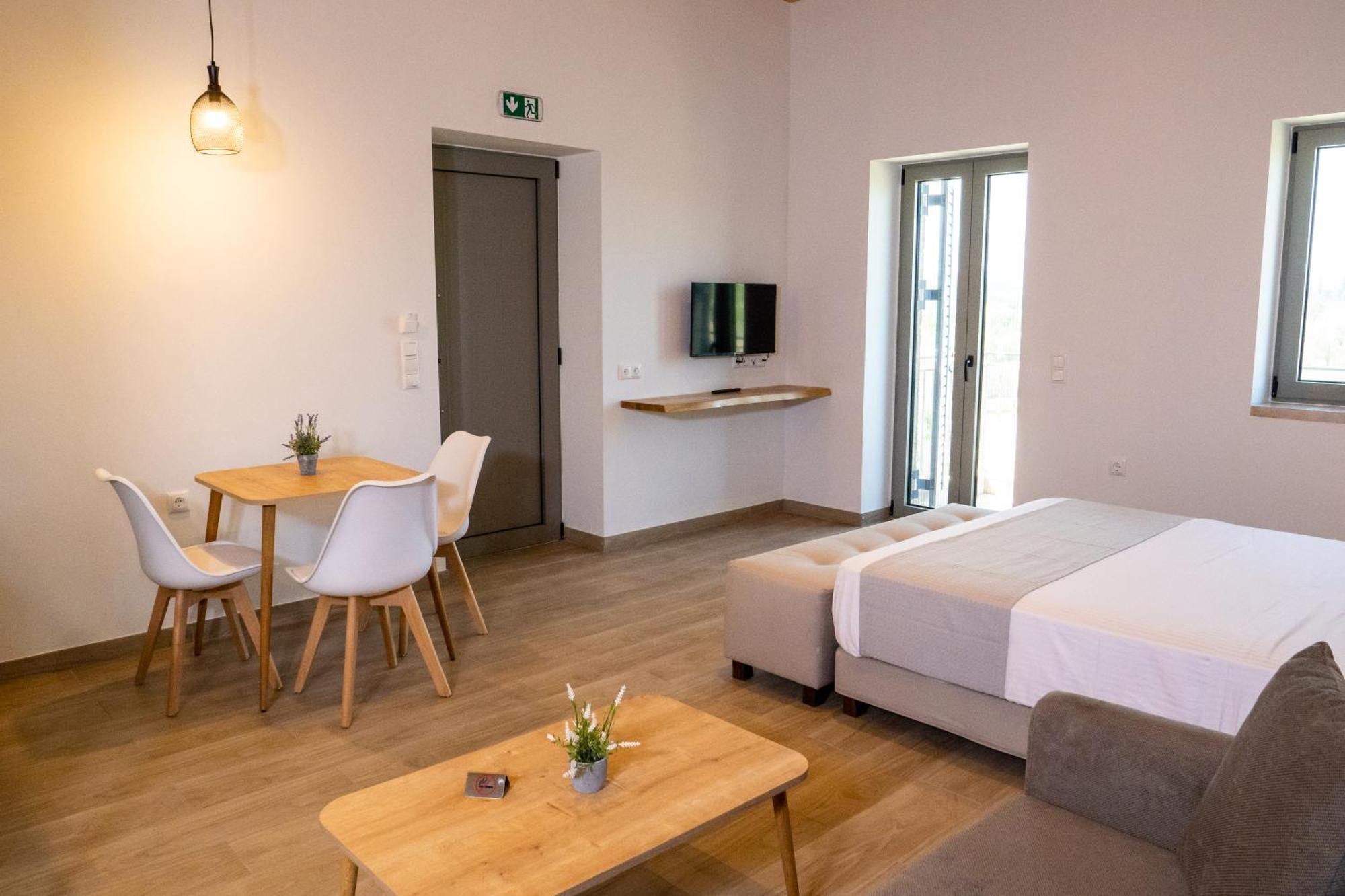 Olivar Suites Plitra Bagian luar foto